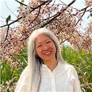 Profesora de Chino. Tengo más de 10 años de experiencia da clases presenciales en los colegios o on-line.